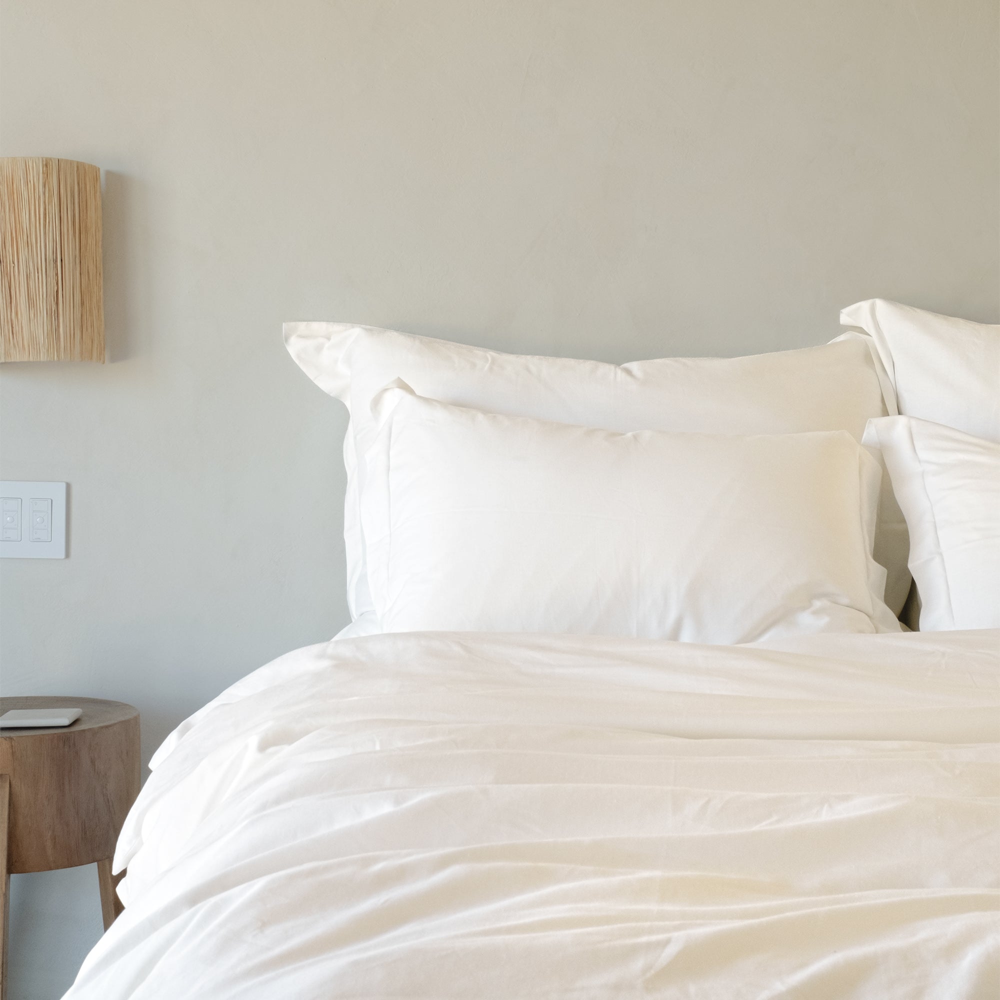 white bamboo linen duvet cover #color_milk