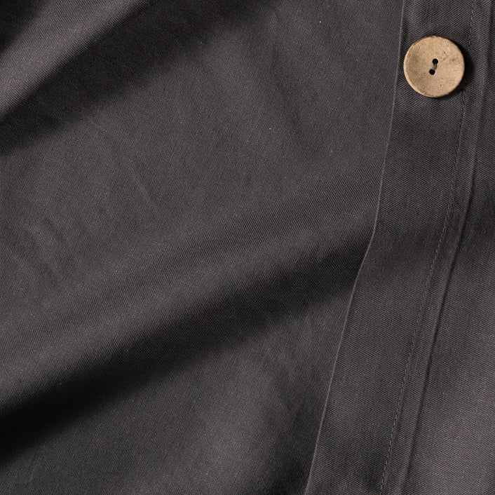 Grey bamboo linen duvet cover buttons #color_dark-grey